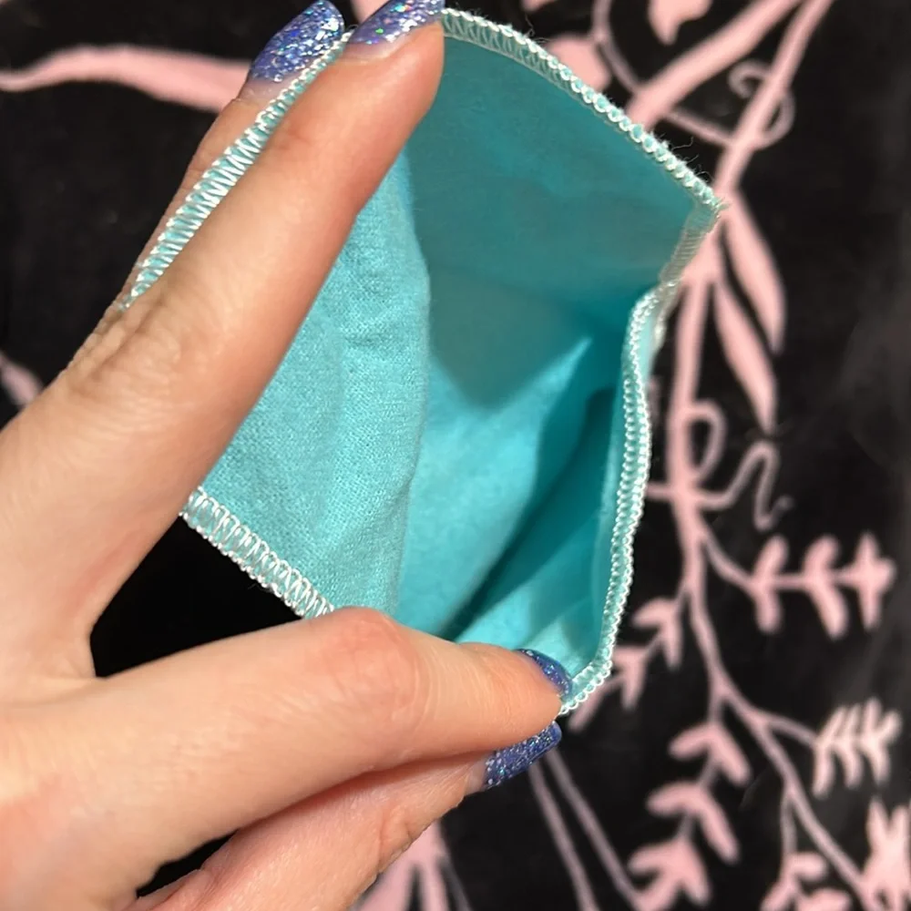 Tiffany and Co mini pouch (EUC) - Picture 4 of 11